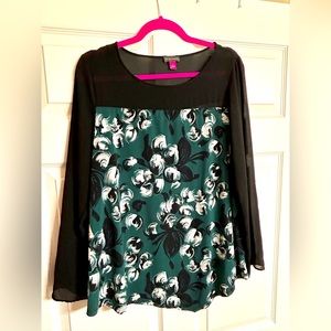 Vince Camuto blouse size Lg